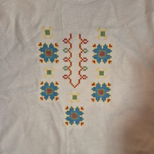 Тениска с шевици